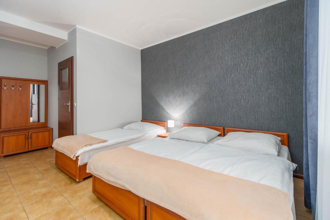 Awenturyn - Pokoje Apartamenty Noclegi Grzybowo Grzybowo  Dış mekan fotoğraf