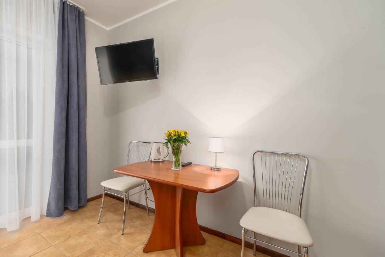 Awenturyn - Pokoje Apartamenty Noclegi Grzybowo Grzybowo  Dış mekan fotoğraf