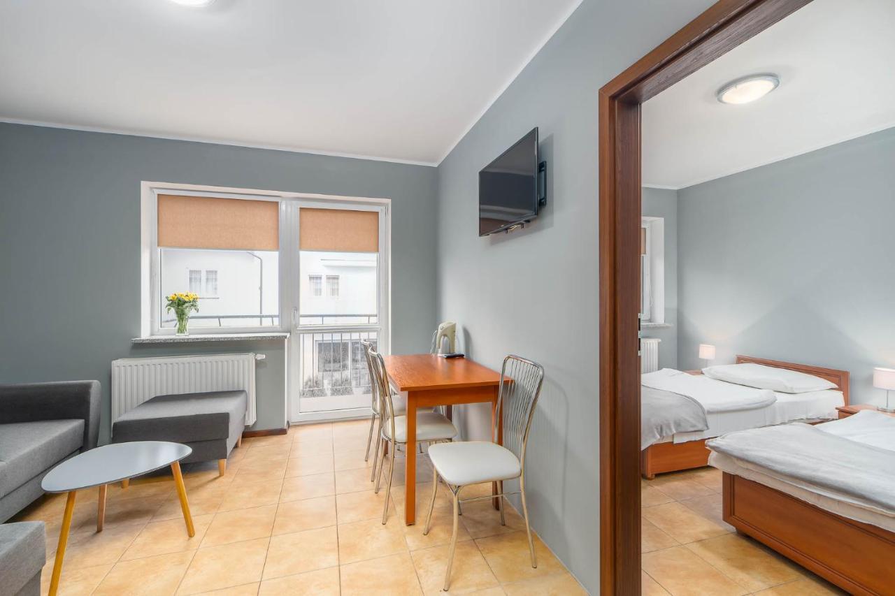 Awenturyn - Pokoje Apartamenty Noclegi Grzybowo Grzybowo  Dış mekan fotoğraf