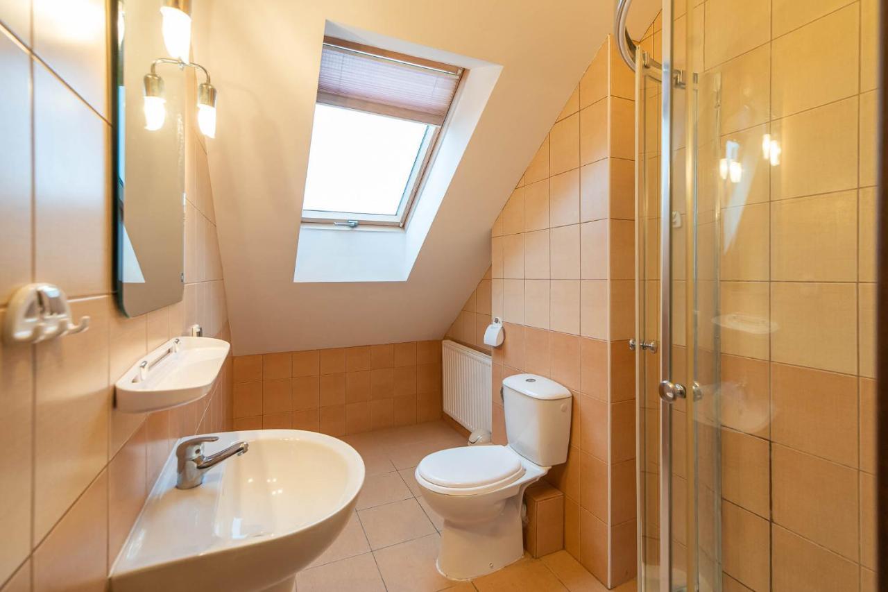 Awenturyn - Pokoje Apartamenty Noclegi Grzybowo Grzybowo  Dış mekan fotoğraf