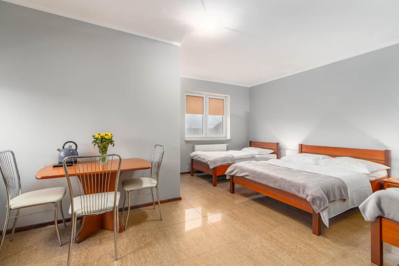 Awenturyn - Pokoje Apartamenty Noclegi Grzybowo Grzybowo  Dış mekan fotoğraf
